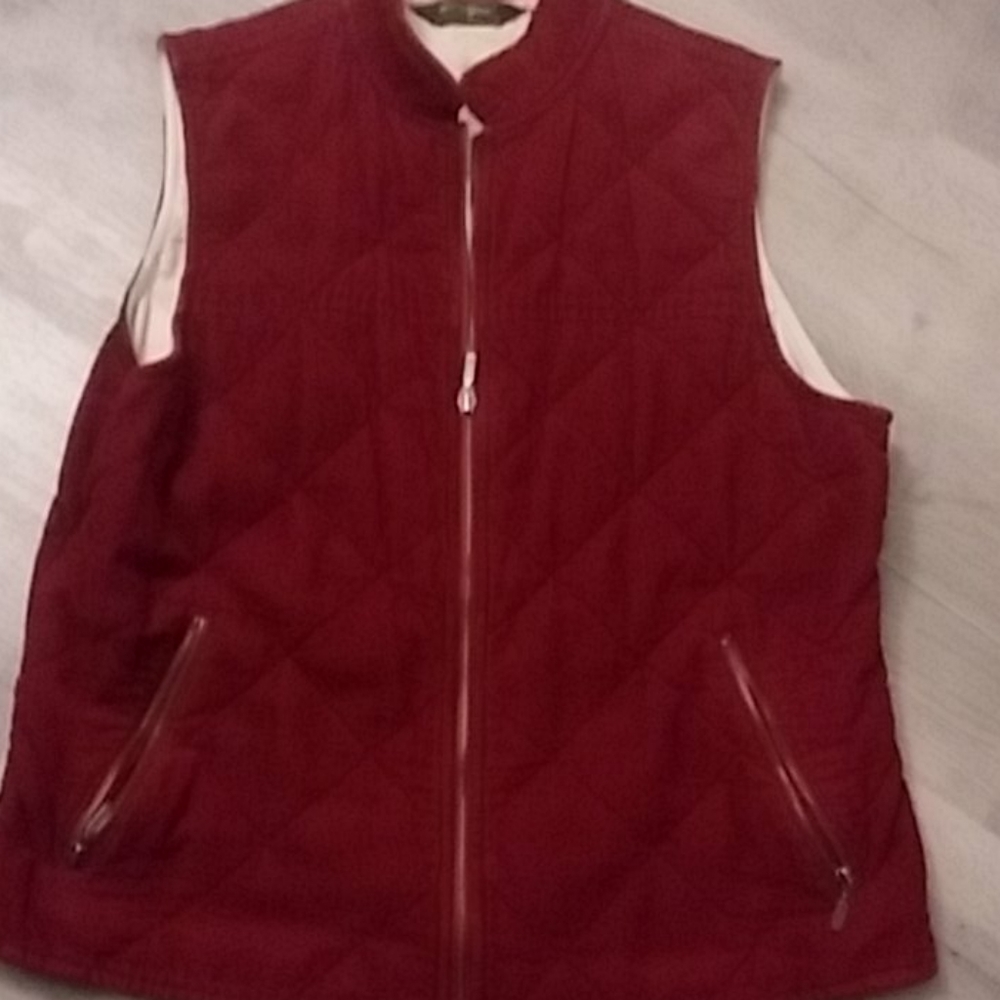 Eddie Bauer Cranberry Corduroy Quilted Vest